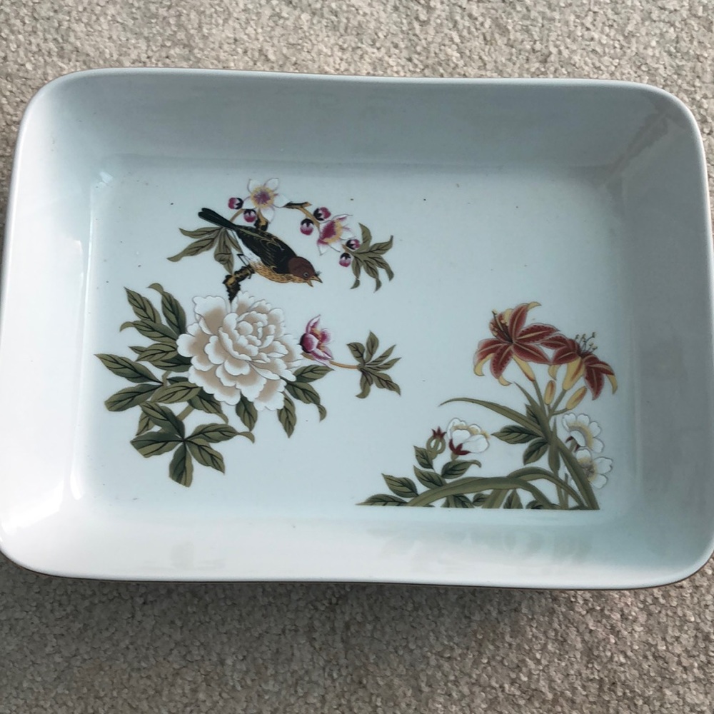 Porcelain Chinese garden server by Shafford